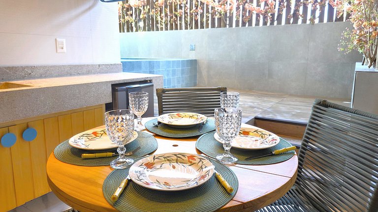 Flat na BeiraMar com Piscina Privativa