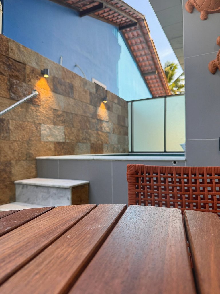 Beira-Mar com Piscina Privativa | TKTU | Apt. 005