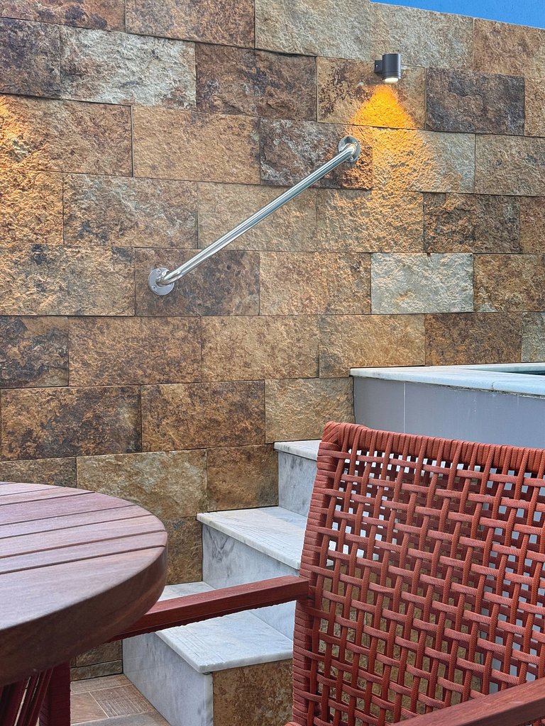 Beira-Mar com Piscina Privativa | TKTU | Apt. 005
