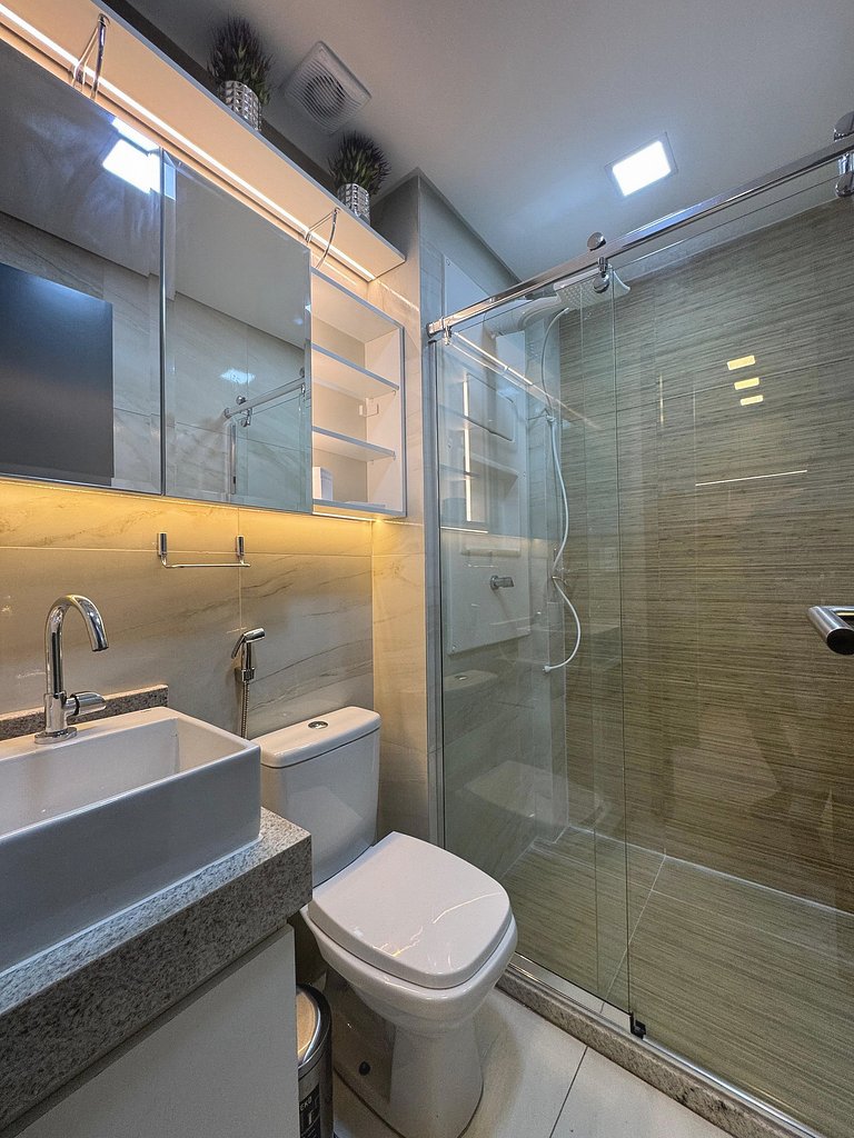 Beira-Mar com Piscina Privativa | TKTU | Apt. 01