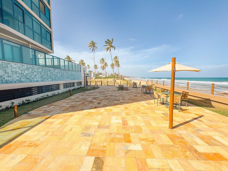 Apartamento com sacada vista mar