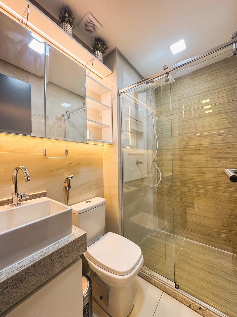 Beira-Mar com Piscina Privativa | TKTU | Apt. 01