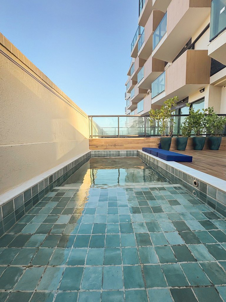 Beira-Mar com Piscina Privativa | TKTU | Apt. 01