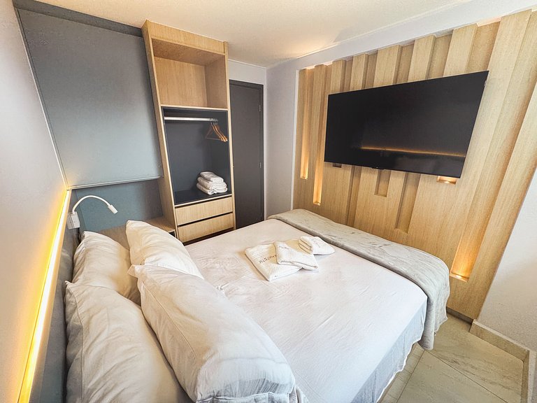 Beira-Mar com Piscina Privativa | TKTU | Apt. 005