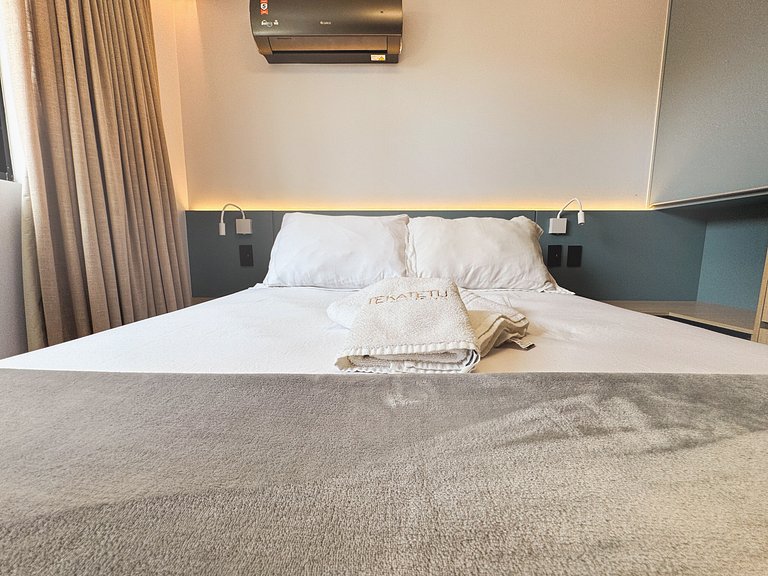 Beira-Mar com Piscina Privativa | TKTU | Apt. 005