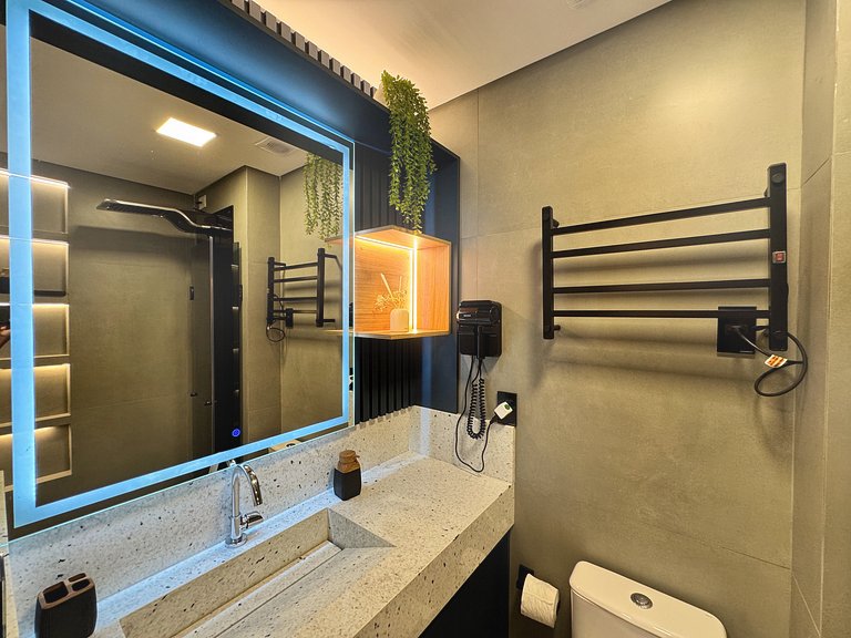 Beira-mar c/ Vista Frontal Mar | TKTU | Apt.306