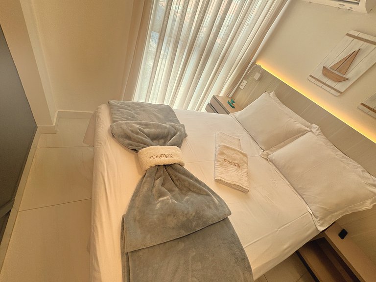 Apto Pé na Areia e Vista | TKTU | Apt. 104
